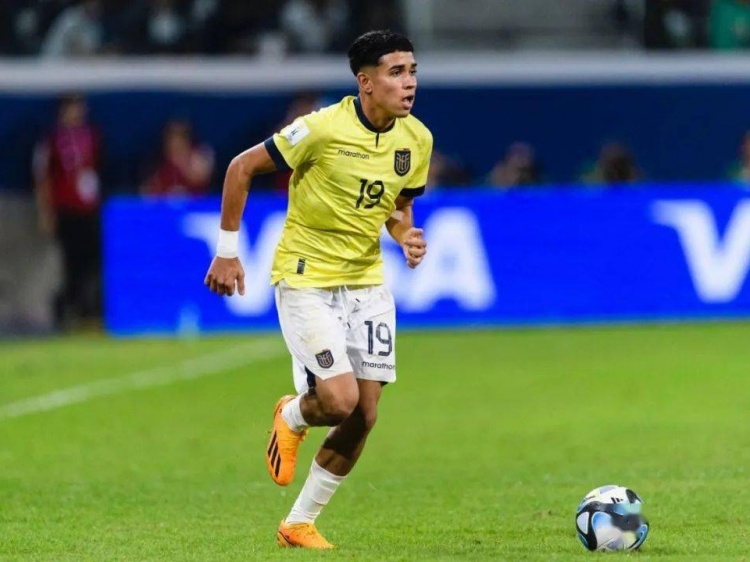  郵報(bào)：切爾西有意讓派斯下周到隊(duì)，以幫助他提前適應(yīng)歐洲的生活