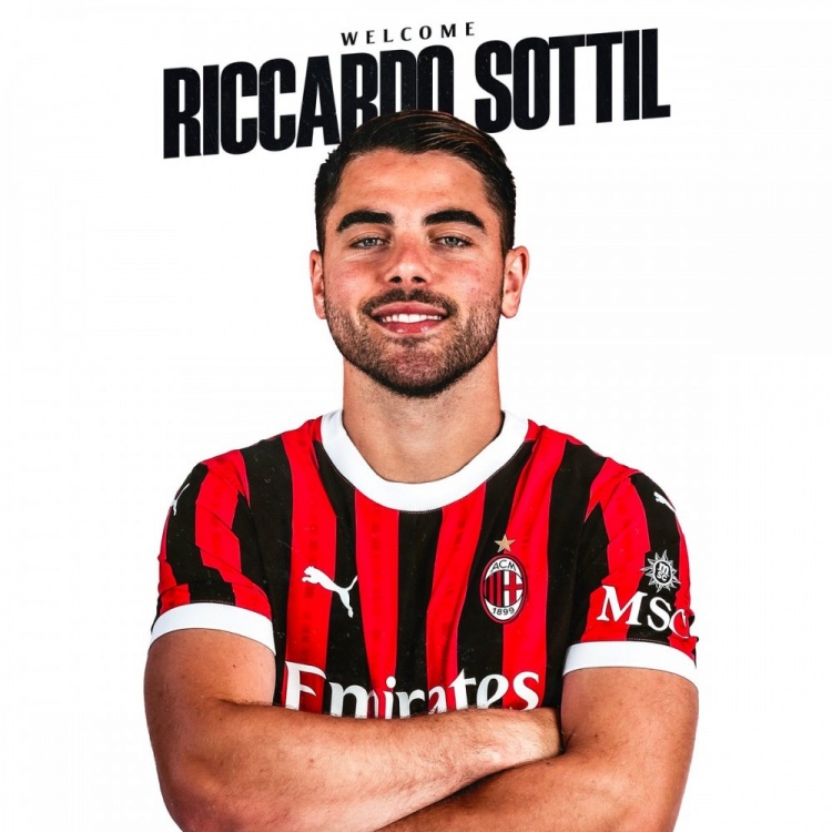  索蒂爾：我們本場逆轉(zhuǎn)是個很好的信號，右后衛(wèi)？我愿意踢任何位置