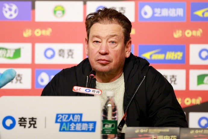  斯盧茨基：本場(chǎng)比賽激情四溢，以至于直到現(xiàn)在我的心情都還未平復(fù)