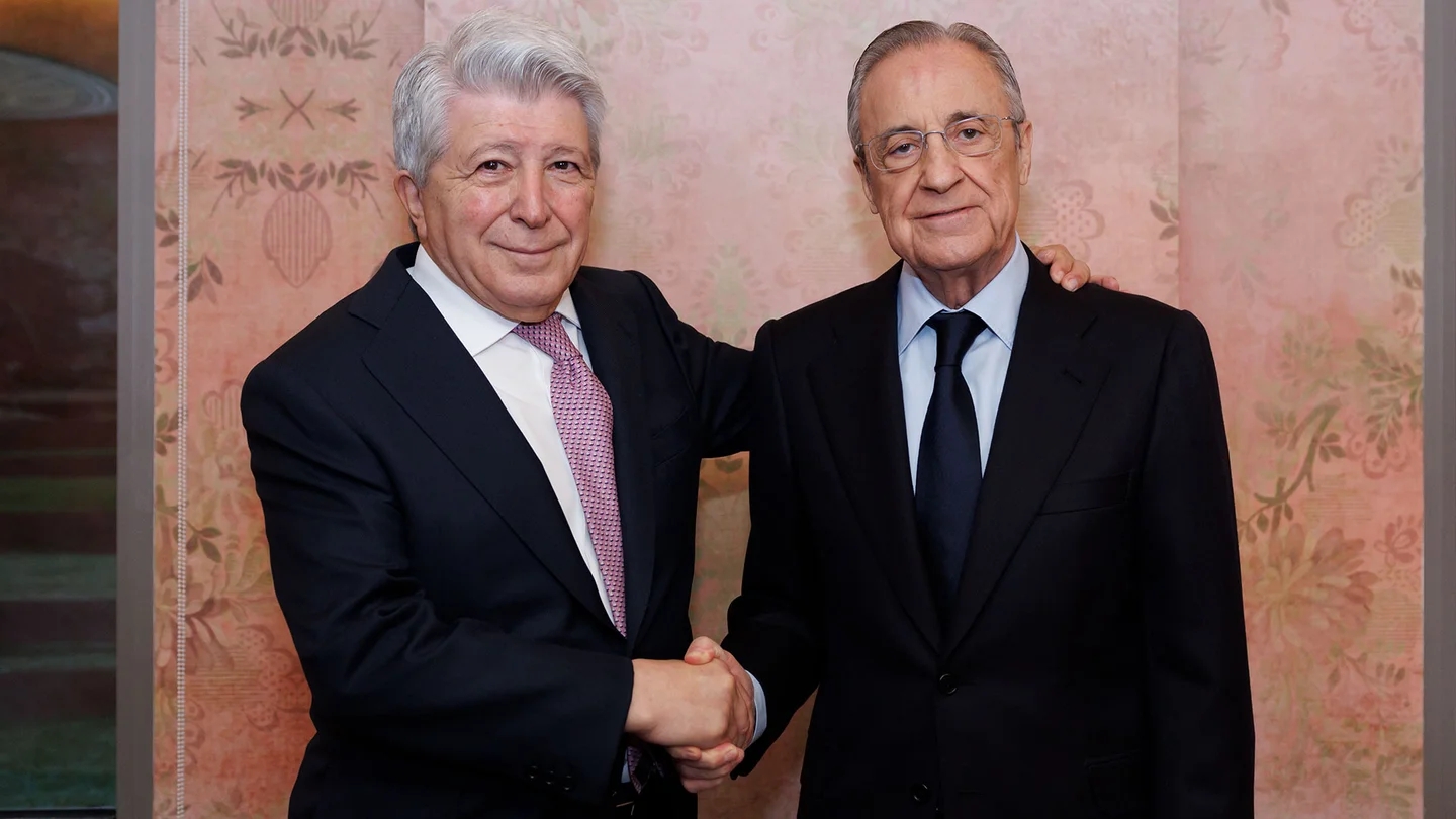  弗洛倫蒂諾和馬競主席塞雷佐德比戰(zhàn)前會(huì)面，兩人握手致意