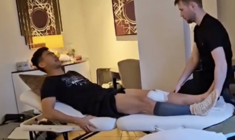  戴偉浚曬視頻：康復從術后第一天開始，但我卻忽然帶上痛苦面具