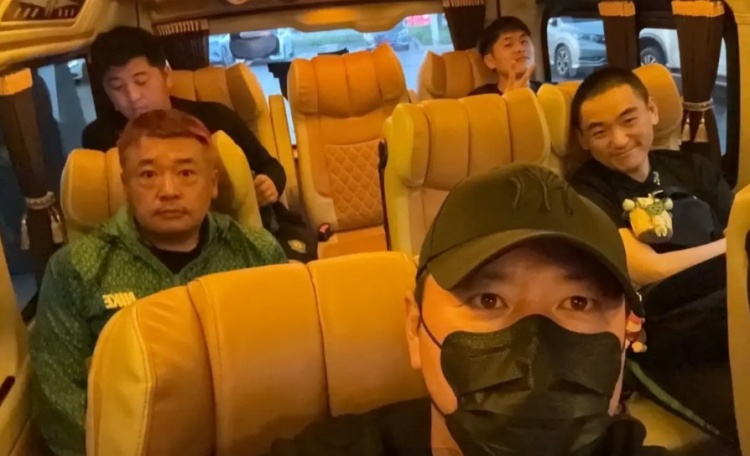  國安教練組現(xiàn)場觀賽泰超，本周和兩支當?shù)厍蜿牊嵘砗蠡貒? class=