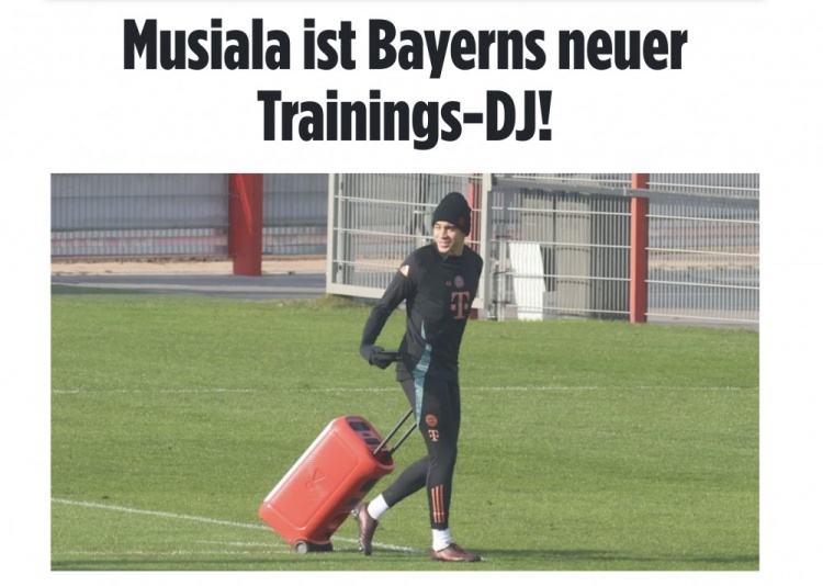  圖片報：孔帕尼上任后熱身訓練時會放音樂，穆西亞拉近期是新任DJ