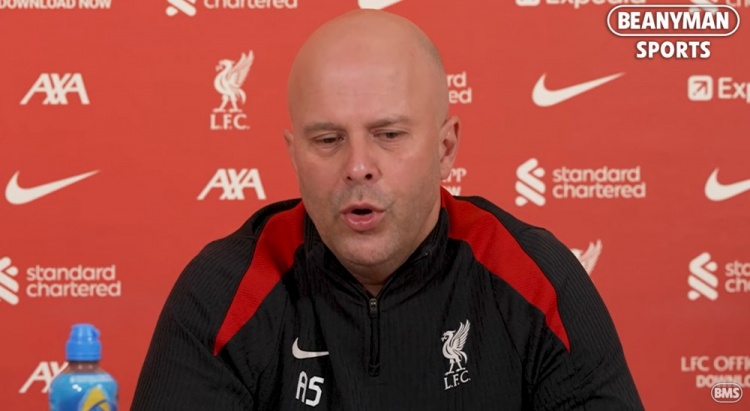  斯洛特：本想將榜首優(yōu)勢(shì)拉大到9分，補(bǔ)時(shí)8分鐘丟球讓我有些上頭