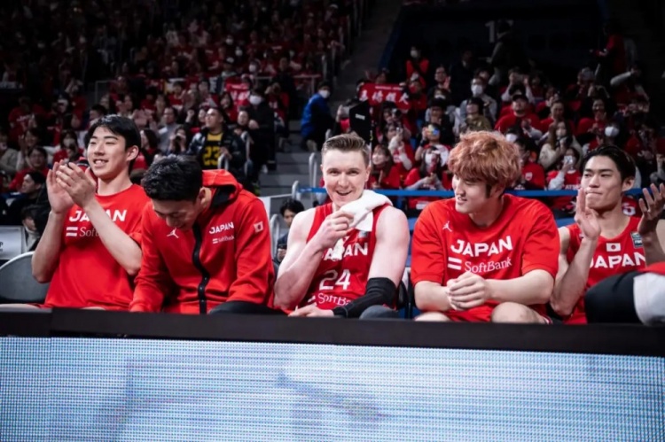  日本的歸化儲備，已經(jīng)到這個程度了？