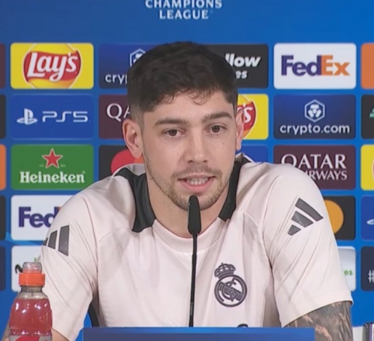  巴爾韋德：未來沒機(jī)會(huì)踢中場(chǎng)我也能踢邊路 居勒爾在皇馬前途光明