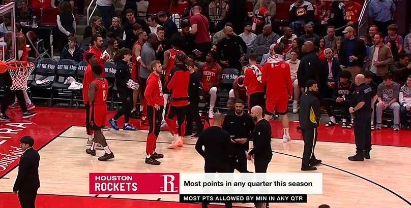  水銀瀉地的進(jìn)攻！火箭首節(jié)狂轟48分 創(chuàng)球隊(duì)本賽季單節(jié)得分紀(jì)錄