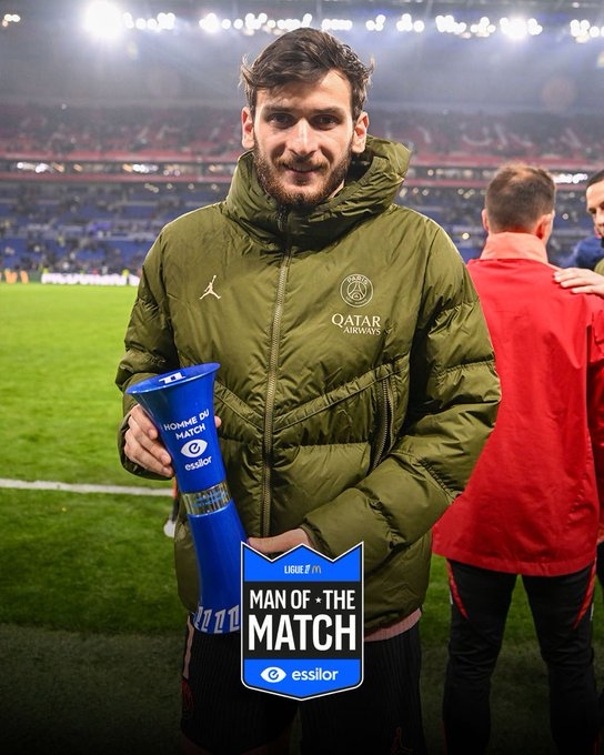  自斷一腿咋踢？那不勒斯7000萬賣K77，4輪0勝丟榜首&后者法甲發(fā)光