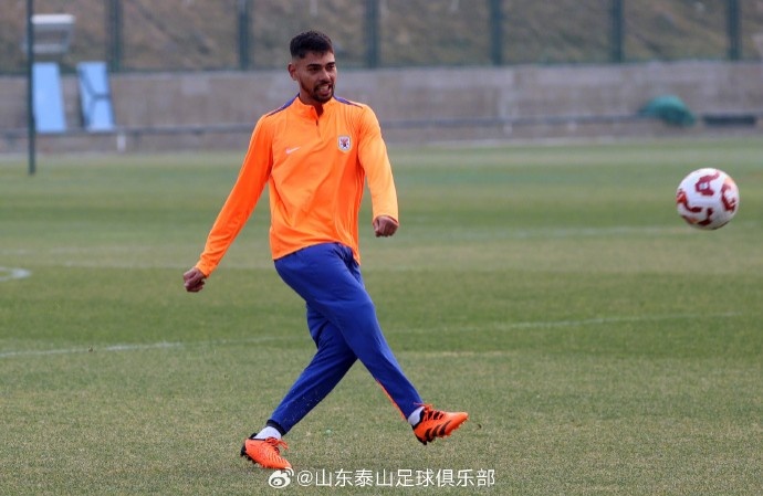  3月7日，山東泰山隊(duì)結(jié)束了短暫假期重新集中