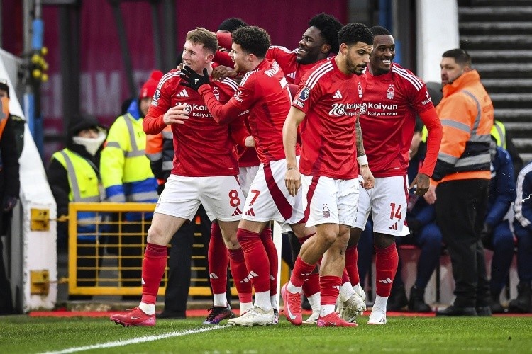  超級死忠打造失意者聯(lián)盟，歐洲冠軍回來了！