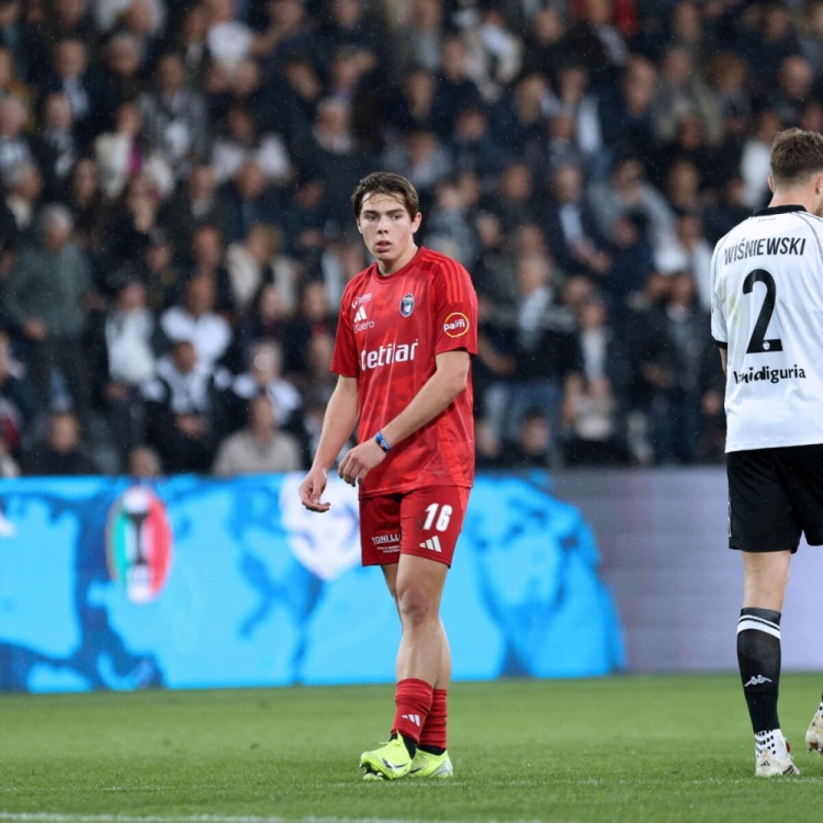  羅體：布馮的兒子路易斯在捷克U18隊打進首球，4-1戰(zhàn)勝法國U18