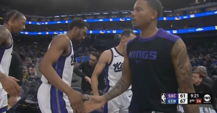  奮力反擊！拉文三分將分差追到6分打停勇士 國王最多落后23分