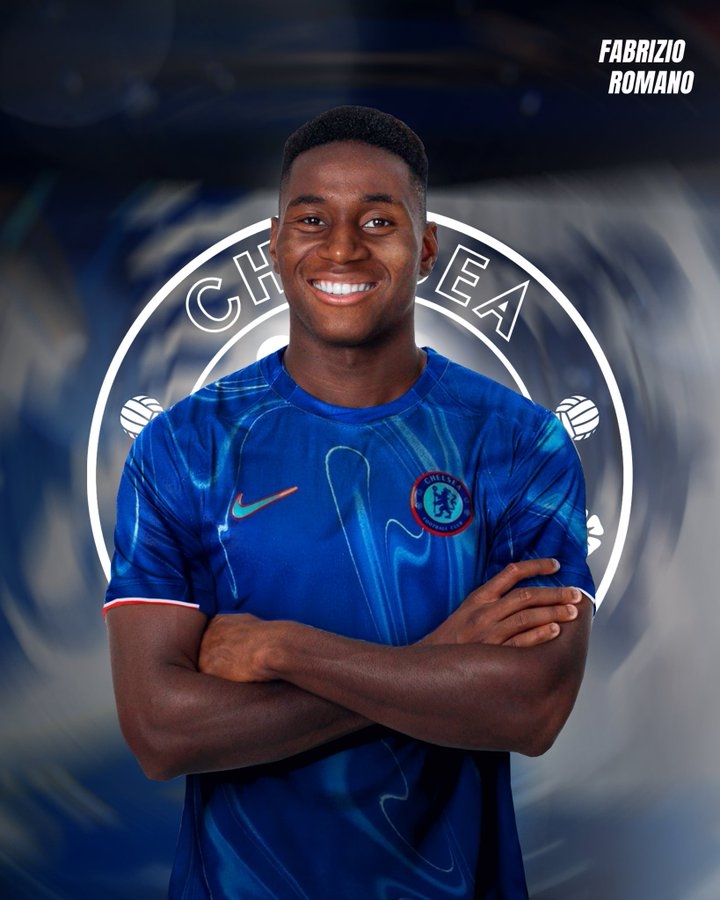  here we go！羅馬諾：切爾西2200萬歐簽20歲中場(chǎng)埃蘇戈，7年合同