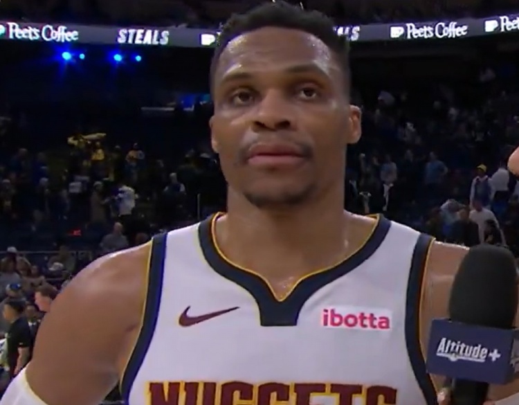  球隊缺兵少將時的心態(tài)？威少：就是競爭 我們能與任何球隊對抗