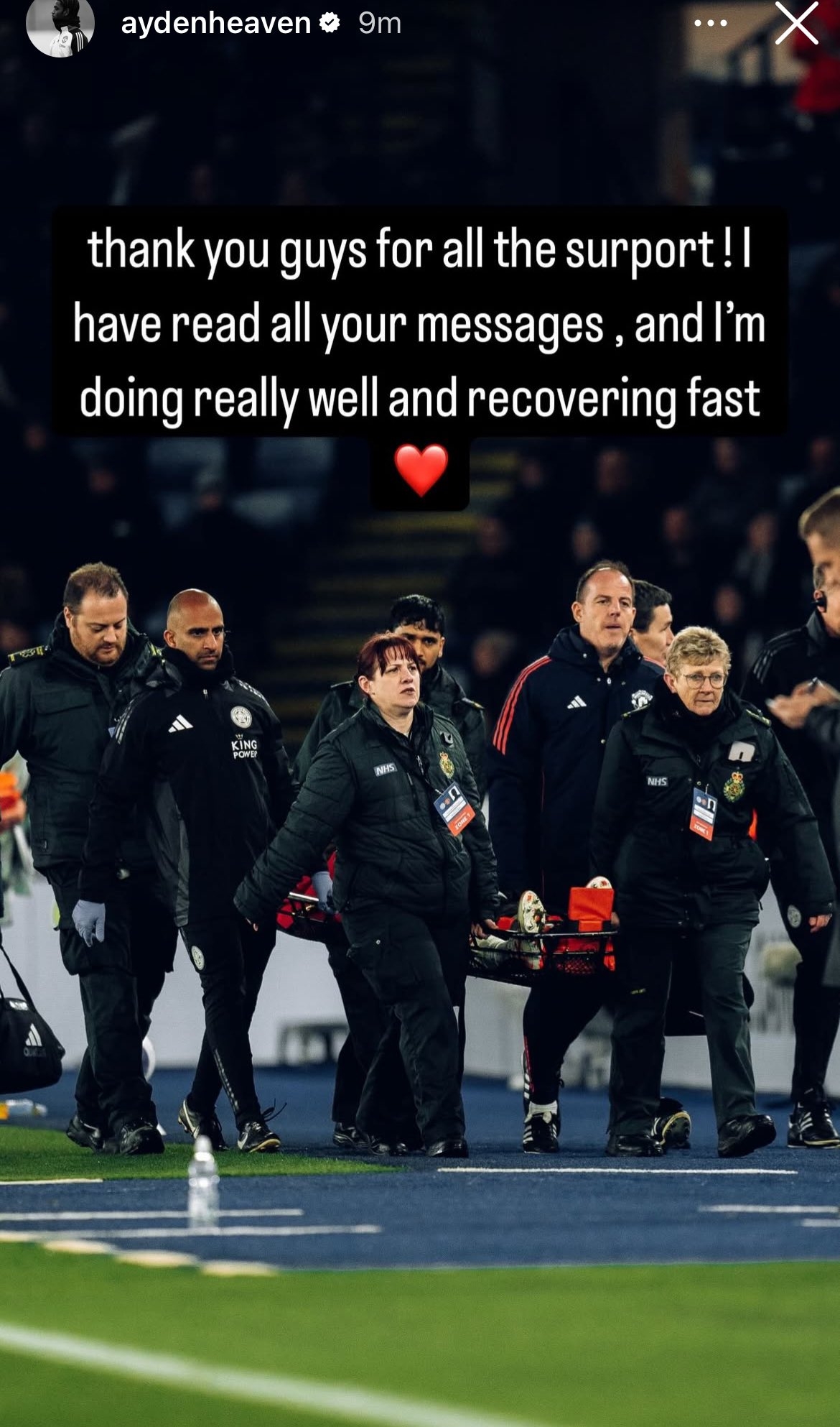  此前被擔架抬出球場！海文社媒：感謝球迷們的支持，我會很快康復