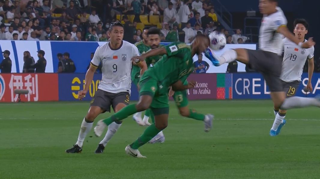  媒體人：10打11，一切源頭都是沒及時(shí)應(yīng)對(duì)對(duì)方10號(hào)威脅