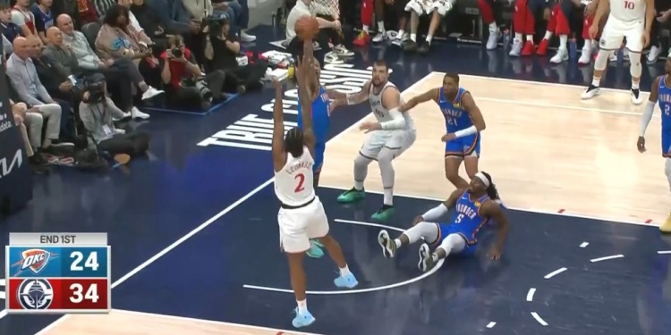  暫時(shí)壓制聯(lián)盟第一！快船首節(jié)34-24領(lǐng)先雷霆10分