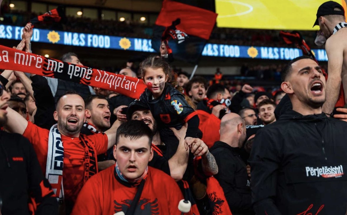  郵報：英足總將嚴(yán)打客隊球迷混入主隊區(qū) 下場主場比賽將無此問題