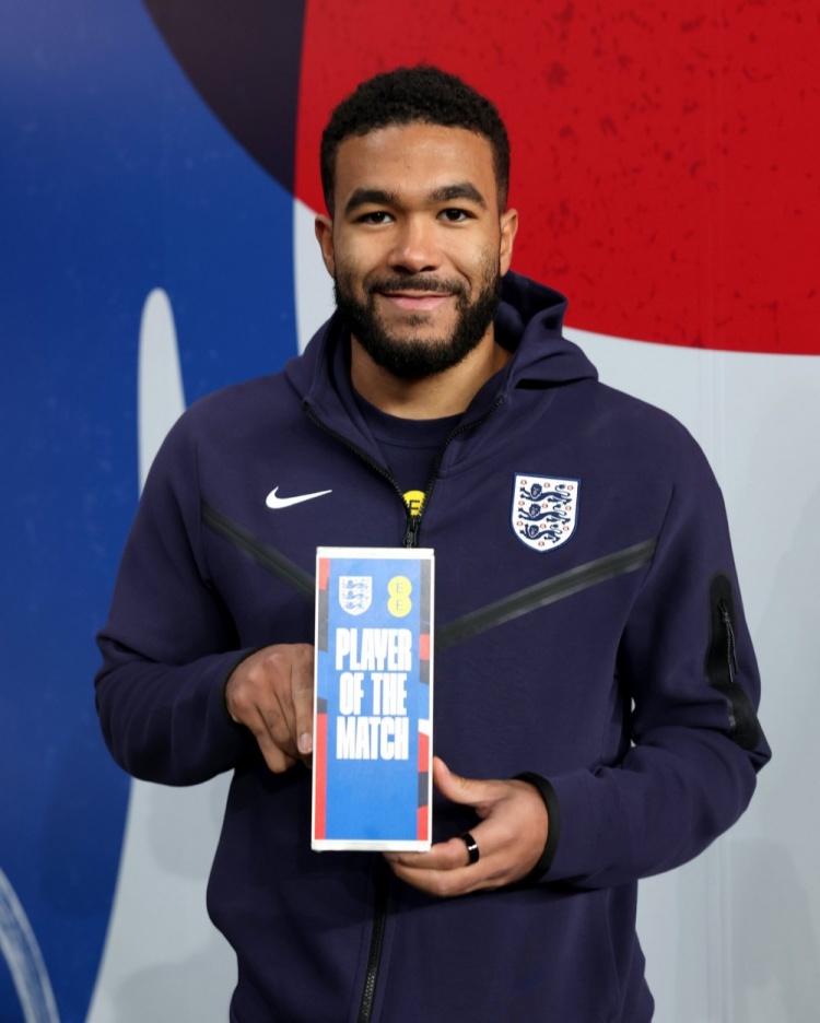  任意球破門！里斯-詹姆斯當選本場英格蘭隊內(nèi)最佳球員