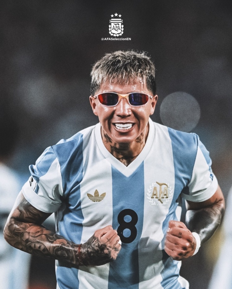  傳射建功！阿根廷隊社媒為恩佐P上墨鏡