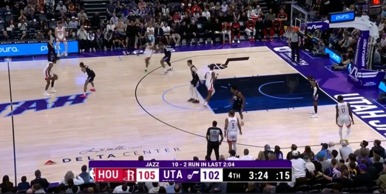  奮起直追！爵士2分鐘內(nèi)外開花打出10-2的攻擊波迅速迫近比分