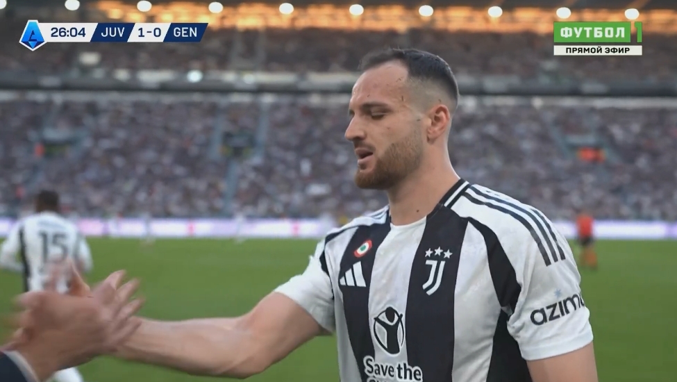  第27分鐘加蒂因傷無法堅持，卡盧盧登場