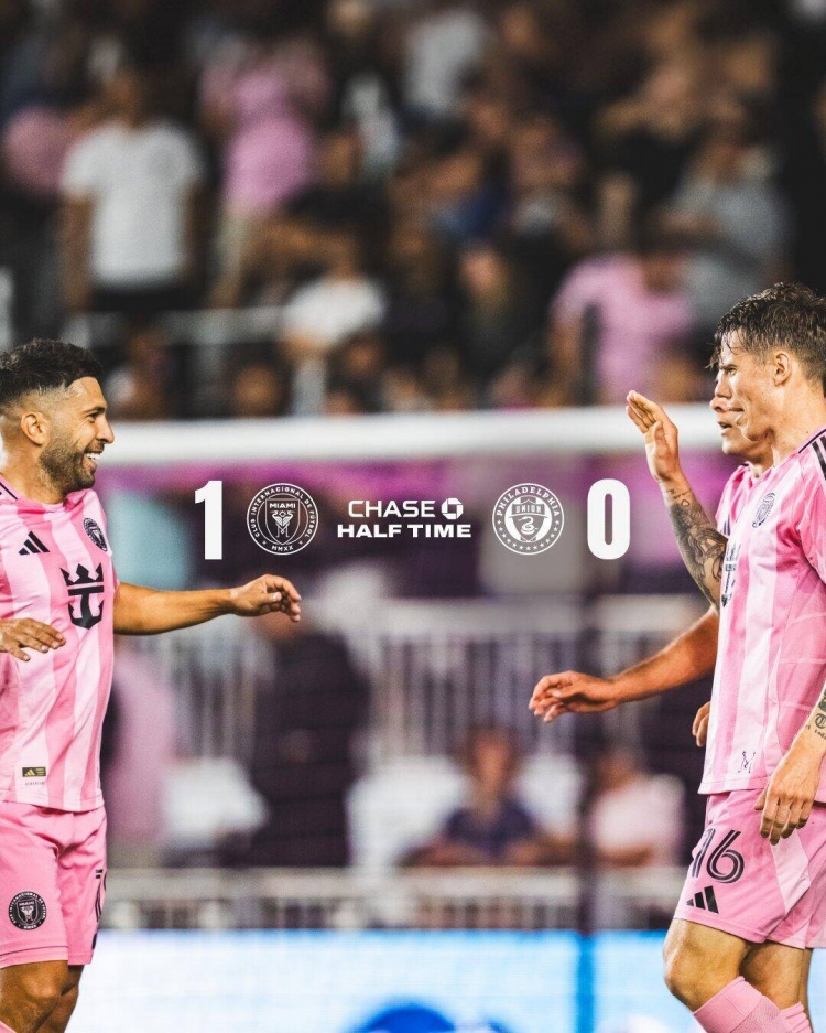  半場(chǎng)-泰勒破門克雷馬斯基助攻皮考特中框 邁阿密國(guó)際1-0費(fèi)城聯(lián)合