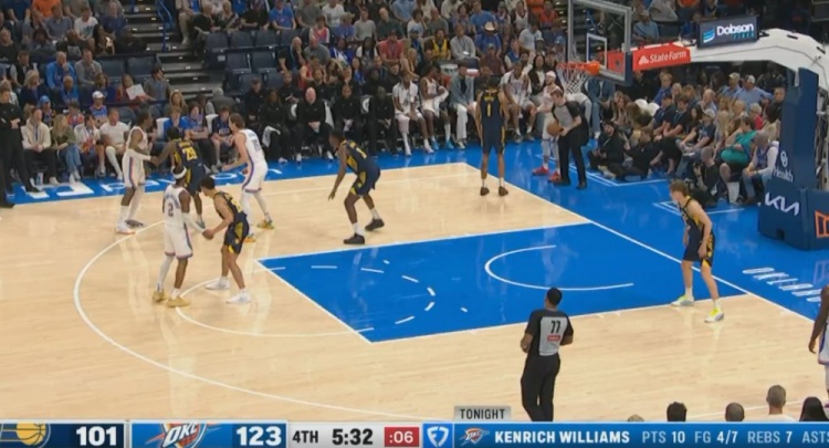  投降了！比賽還剩5分半鐘落后22分 步行者換下主力投子認(rèn)負(fù)