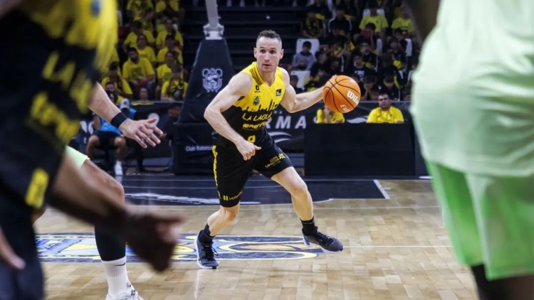  NBA初代老六，42歲進(jìn)入生涯巔峰？！