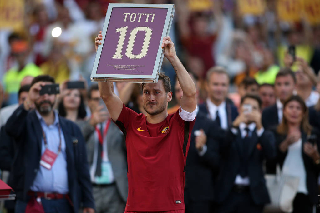  一人一城！32年前的今天托蒂上演羅馬一線隊首秀