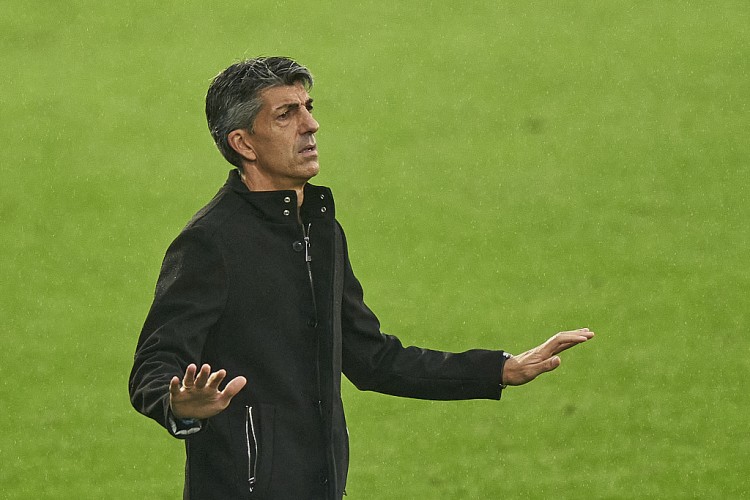  皇社主帥：這不是一名中立的裁判，該吹的沒(méi)吹不該罰的卻罰了