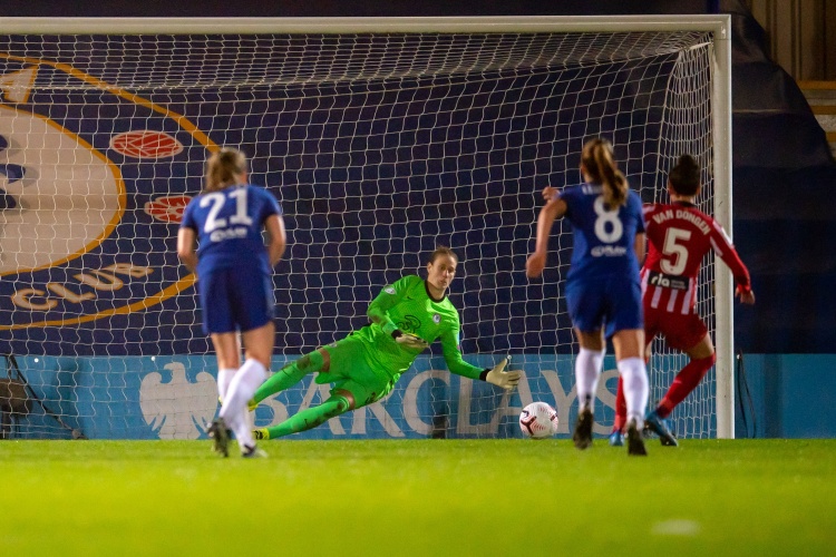  左手倒右手！太陽報：切爾西將女足以2億鎊賣給自己以規(guī)避PSR