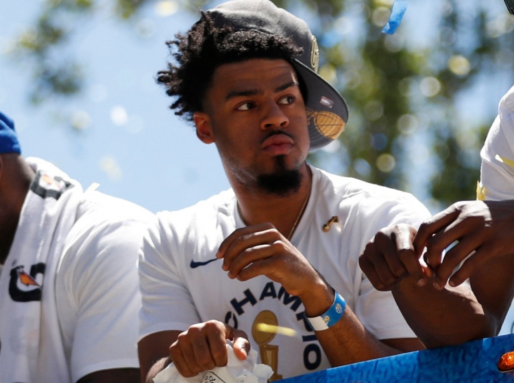  昔日冠軍后衛(wèi)！福建外援奎因-庫克半場9中1 僅得到3分3板2助