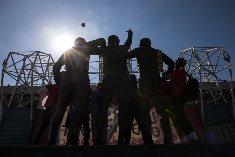  郵報：曼聯(lián)球迷本周繼續(xù)抗議，反對格雷澤將曼聯(lián)帶上滅亡之路