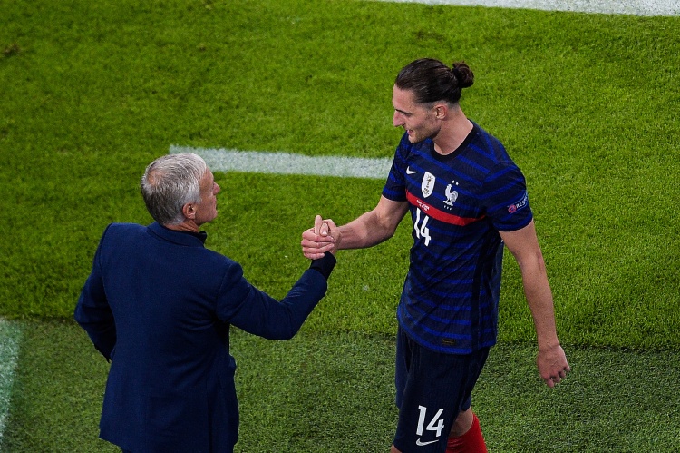  記者：小腿受傷，法國(guó)中場(chǎng)拉比奧特出戰(zhàn)克羅地亞成疑