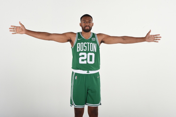  前榜眼帕克：人們說我是悲劇 哪里悲劇？我?guī)е彝ッ撾x了貧民區(qū)