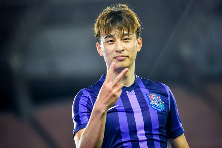  巴頓：因?yàn)榈玫搅嗽絹?lái)越多的支持，津門虎擁有更穩(wěn)定的生存環(huán)境