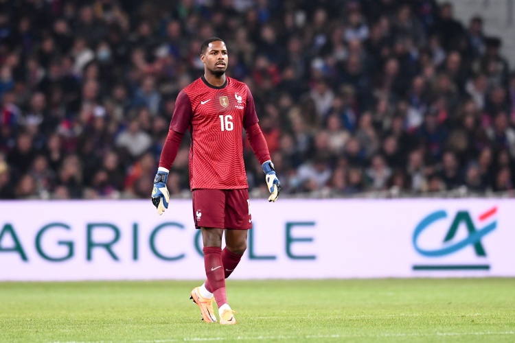  隊報：邁尼昂和姆巴佩相互尊重，前者意識到姆巴佩是法國奪冠關鍵