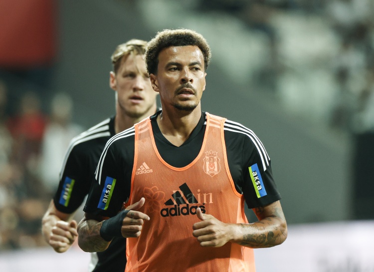  前藍(lán)狐主帥：未來(lái)阿里有可能回?zé)岽?，他能幫助年輕球員應(yīng)對(duì)抑郁癥