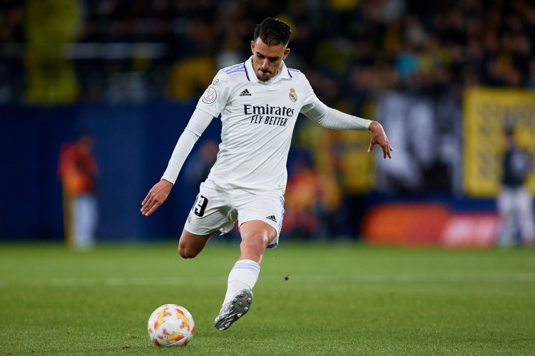  每體：塞巴略斯預(yù)計缺席約兩個月，可能錯過皇馬幾場決定性比賽