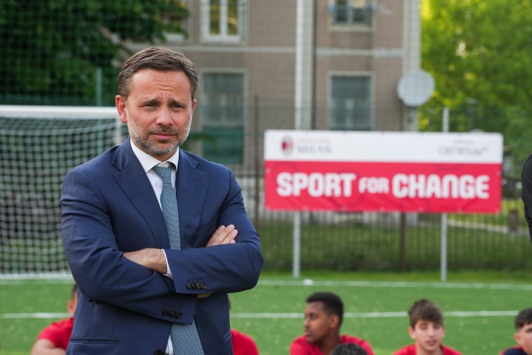  米體：米蘭CEO今日面見卡迪納萊，商談新總監(jiān)人選和危機應(yīng)對策略