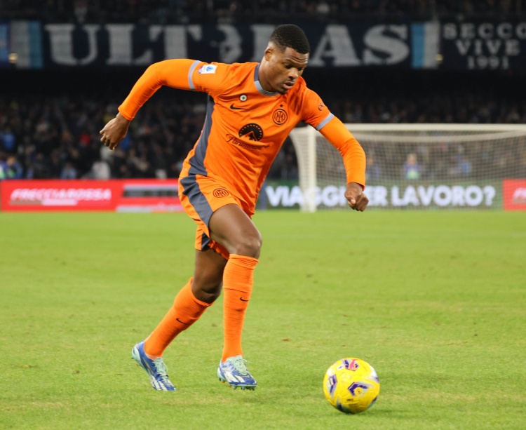  鄧弗里斯：我想要奪得三冠王，本賽季我們有機會做到