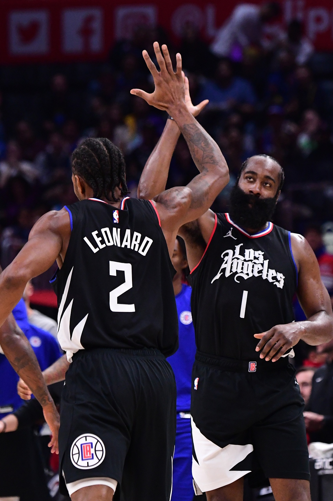  今日對陣步行者！快船首發(fā)：哈登、鮑威爾、小瓊斯、小卡、祖巴茨