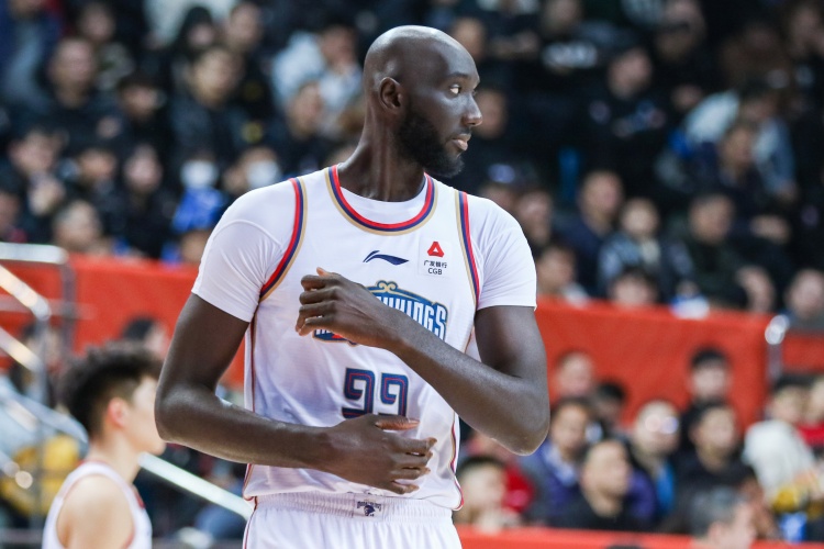  上季場均8.8分6.1板！趙探長：同曦將確定簽回前大外援塔克-法爾