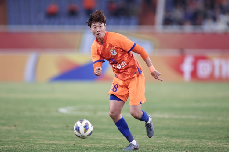  里程碑！高準(zhǔn)翼已代表中國(guó)俱樂部出戰(zhàn)200場(chǎng)職業(yè)賽事