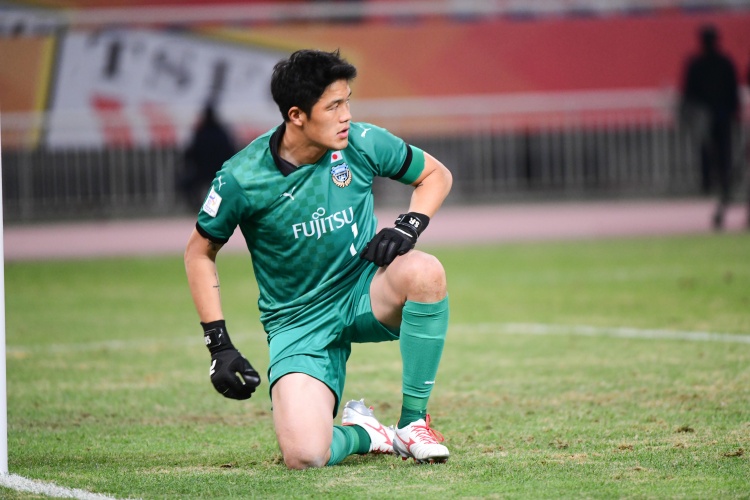  川崎前鋒官方：門將鄭成龍無證駕車，對(duì)其禁賽1場