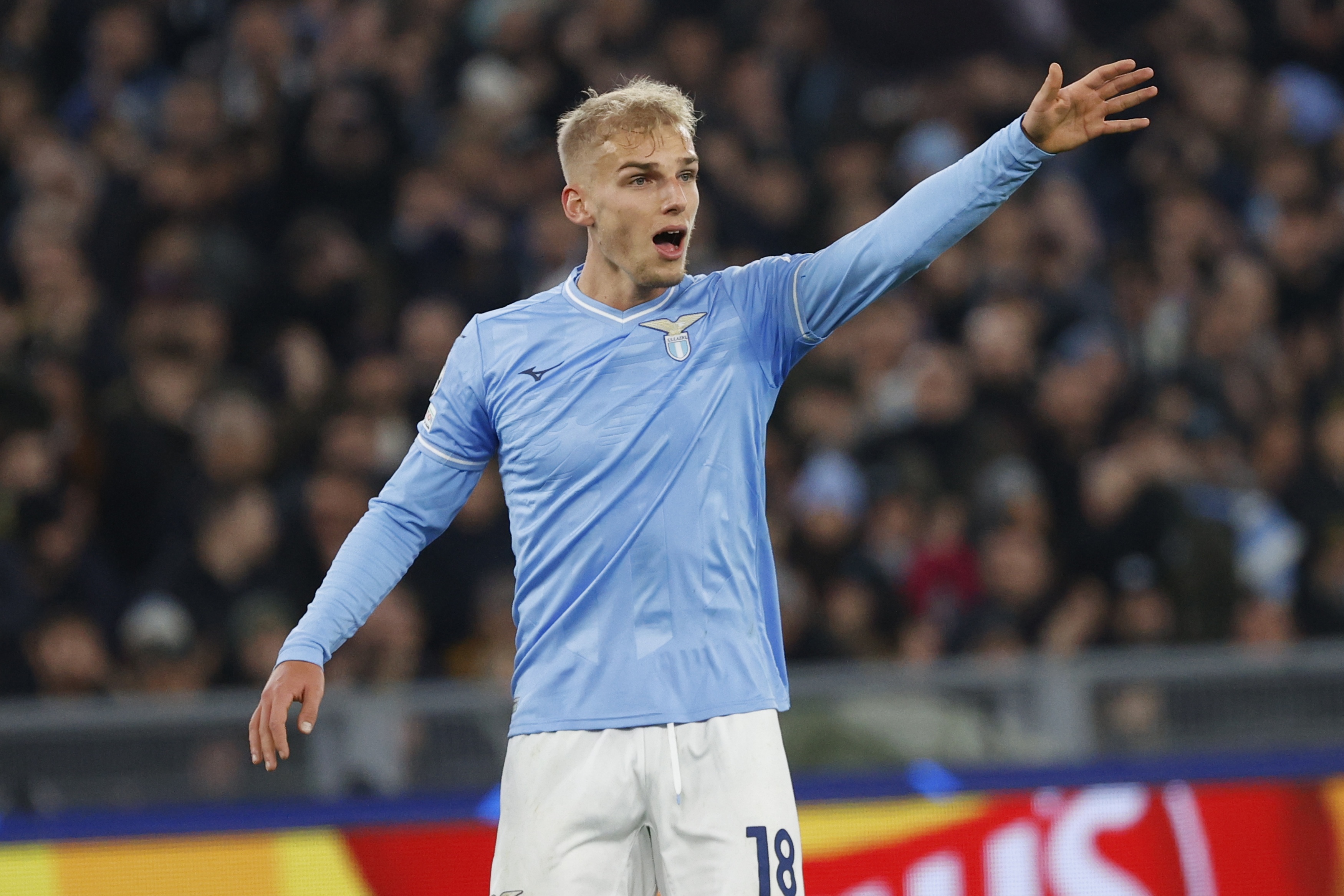  共和報(bào)：國米有意拉齊奧邊鋒伊薩克森，熱刺也準(zhǔn)備報(bào)價(jià)4000萬歐