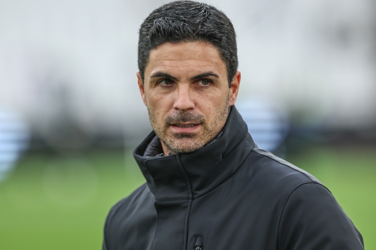  阿森納歐冠4連勝打進(jìn)13球丟2球，對(duì)陣荷蘭球隊(duì)近14場(chǎng)只1負(fù)