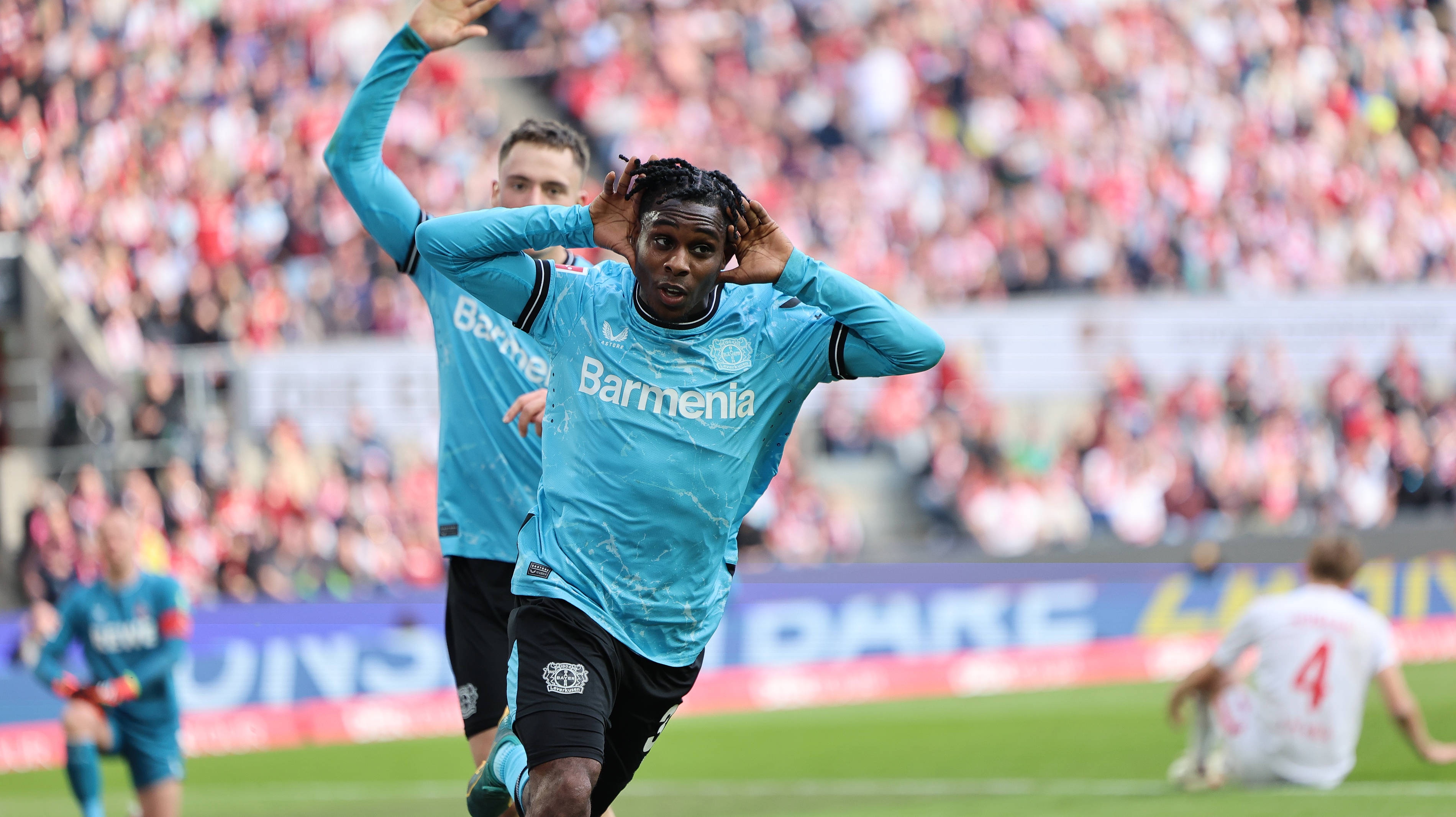  英媒：利物浦就弗林蓬轉(zhuǎn)會展開初步談判，阿諾德離隊引發(fā)連鎖效應