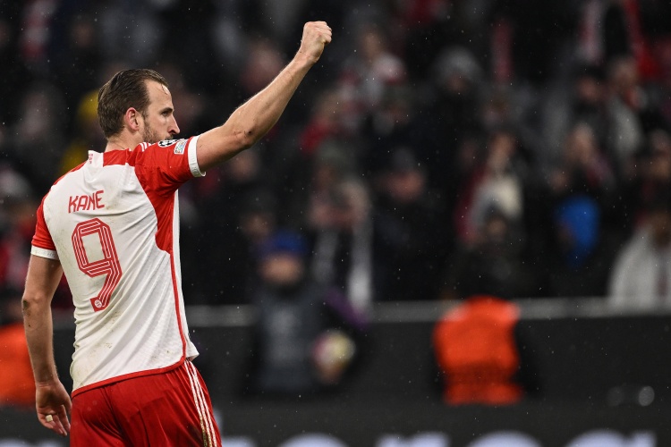  凱恩已經(jīng)連續(xù)兩賽季歐冠打進(jìn)至少8球，拜仁隊史第3人